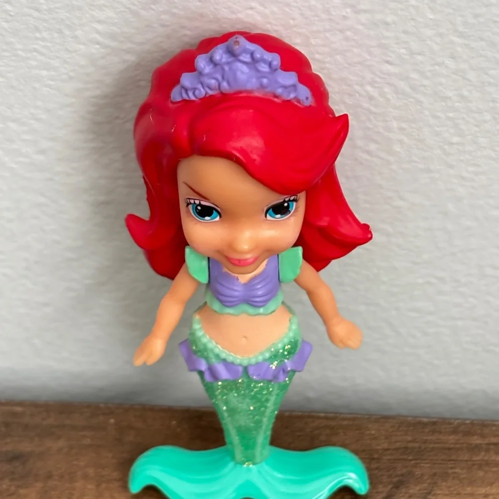 DISNEY Princess Mini Toddler Doll ARIEL Glitter Tail 3